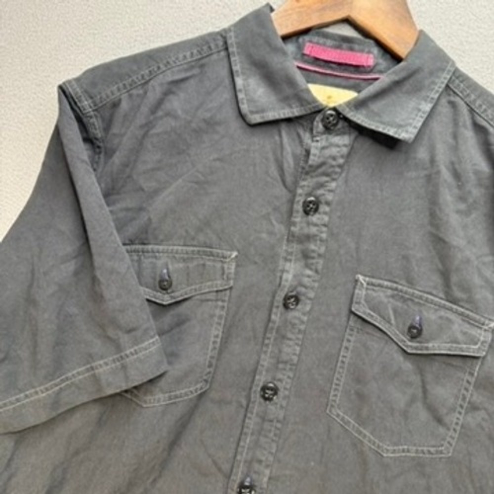 Tommy Bahama Button Up Mens Medium Gray Island Crafted Short Sleeve Shirt Casual